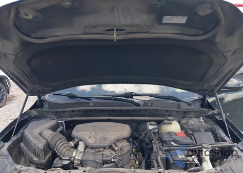 2020 Chevrolet Blazer Awd 2Lt from USA, damaged, VIN 3GNKBHRS9LS673217